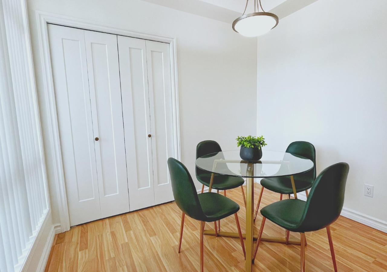 شقة Downtown Waterfront Kelowna Oasis Newly Renovated 2Bed 2Bath المظهر الخارجي الصورة